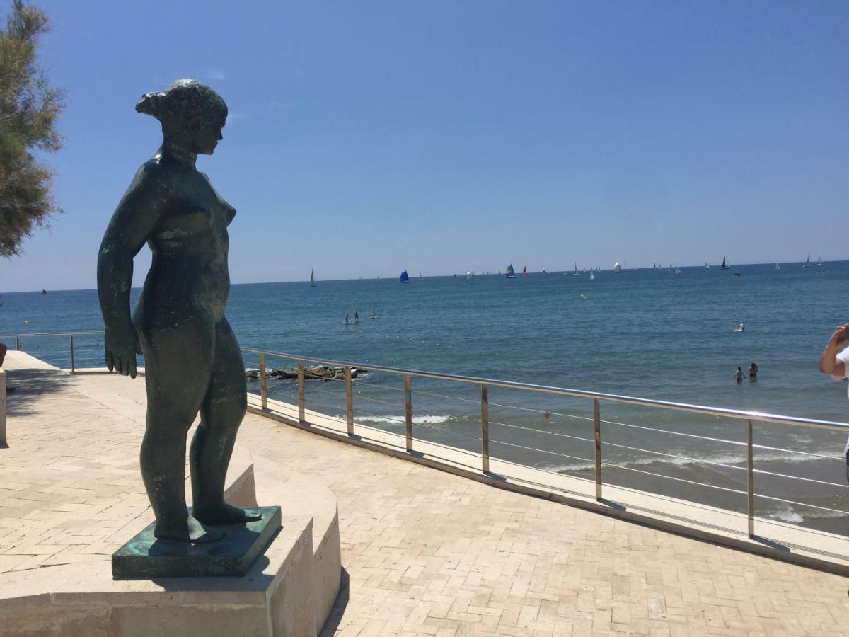 Heart Of Sitges Apartment Екстериор снимка